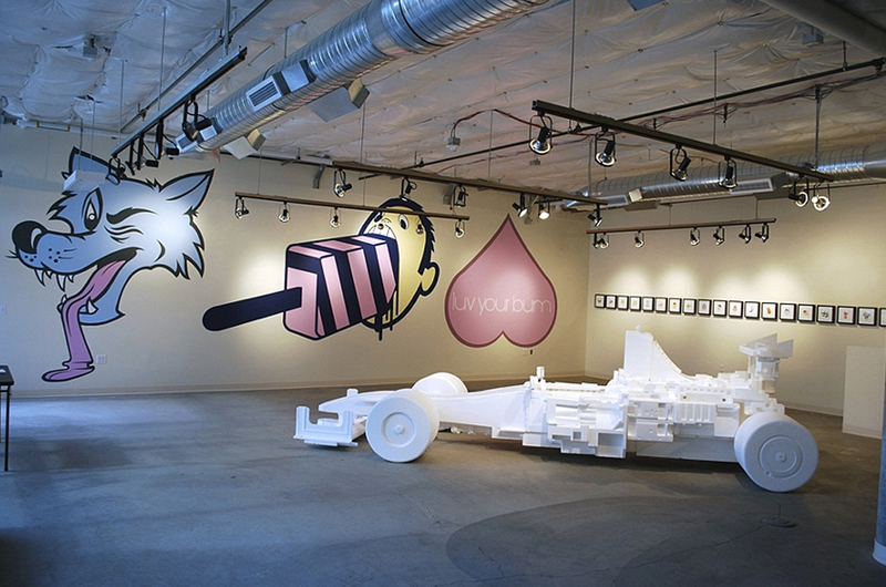 Illustration for article titled Artist Creates Life-Size F1 Car Out Of Styrofoam